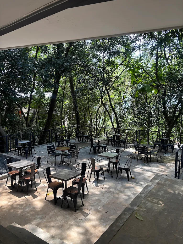 Diatas Kota Coffee